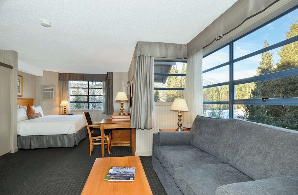 Junior Studio Suite - Photo 1