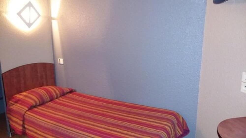 Single Room photo 1