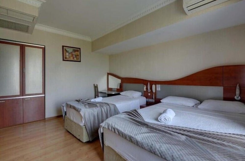 Standard Room, City View photo 1
