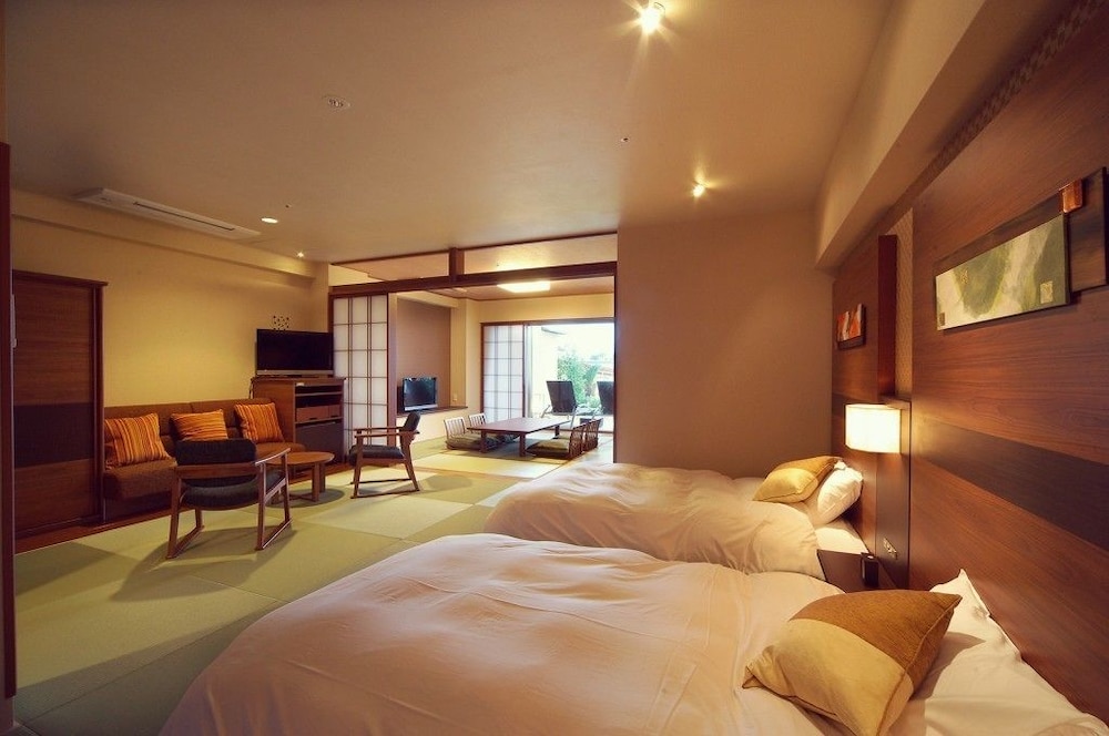 Hotel 1F, Japanese Western, Open Air Bath photo 1