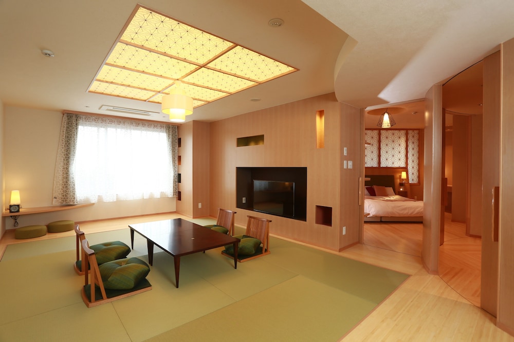 Suite [Asanoha], Non Smoking - Photo 2