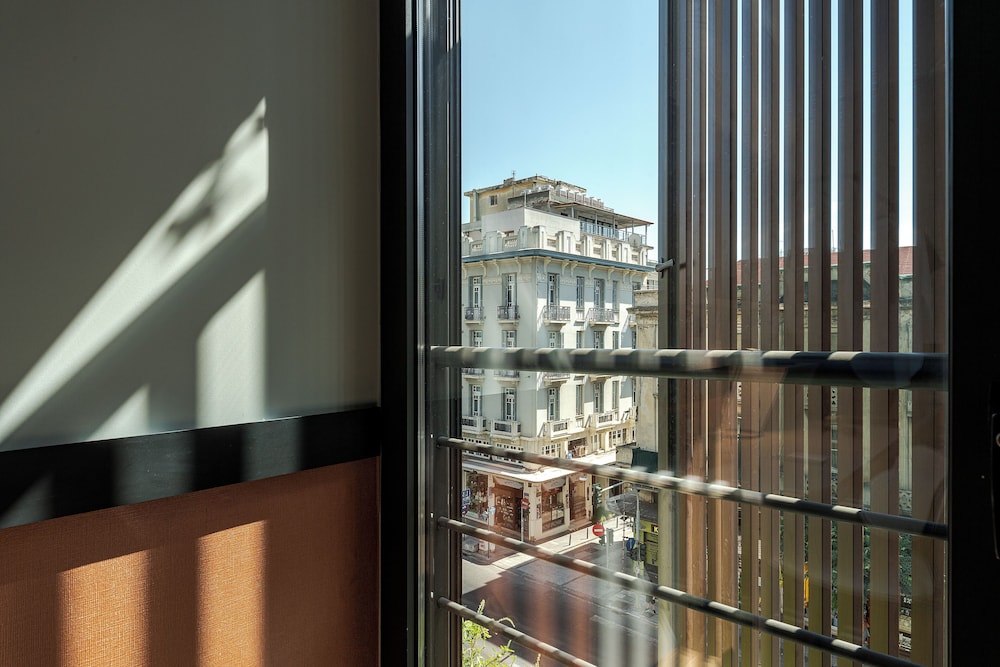 Supreme Double/Twin Room with City View - Photo 7