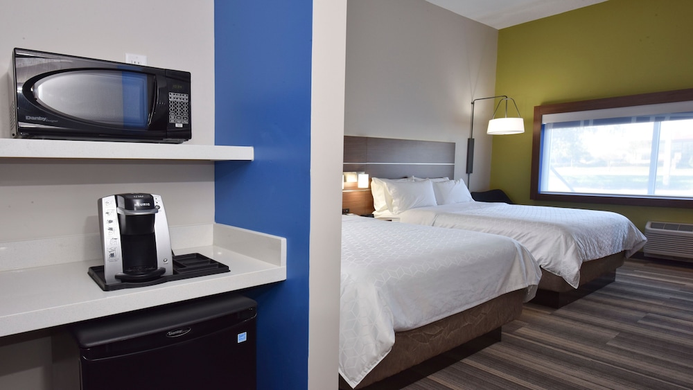 Suite, 1 King Bed with Sofa bed (Additional Living Area)