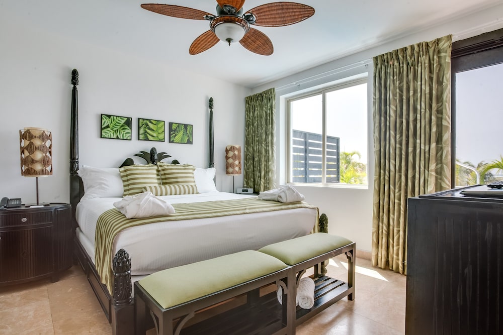 Three Bedroom Penthouse photo 1
