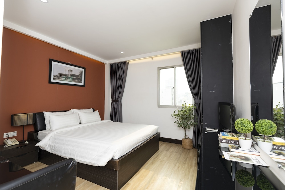 Deluxe Double Room (with Window)