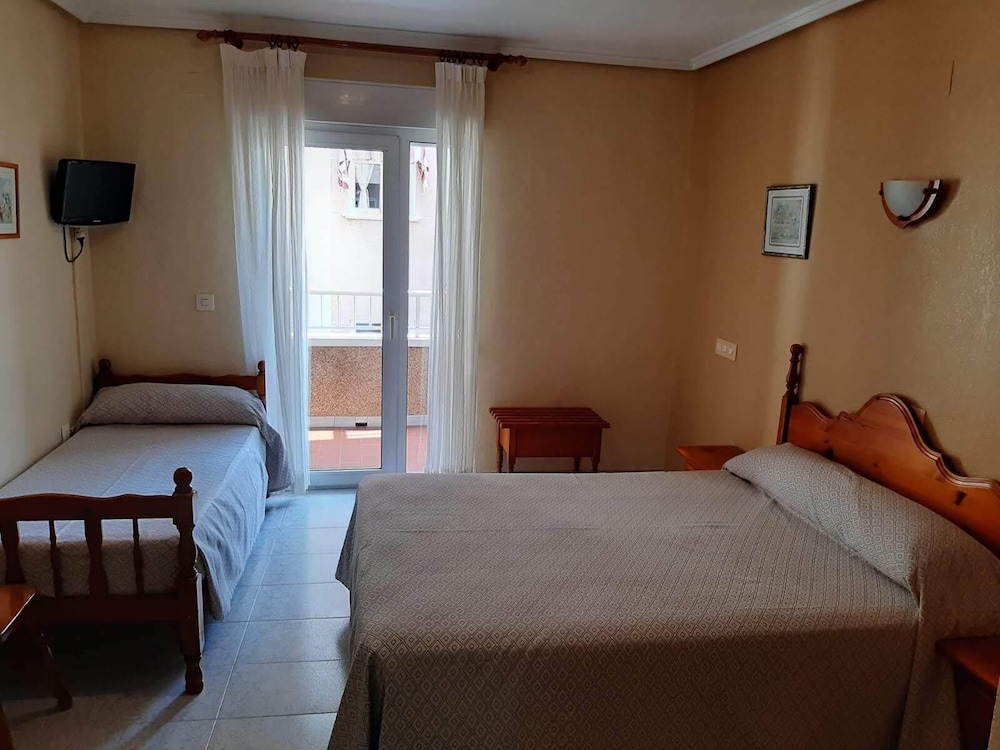 Triple Room - Photo 4