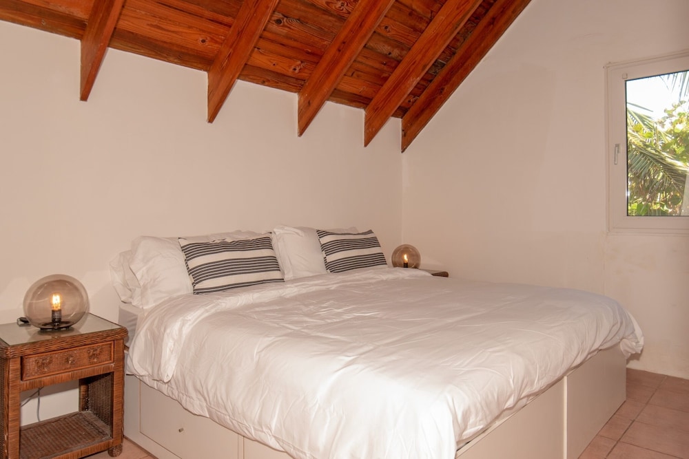 House, 2 Bedrooms