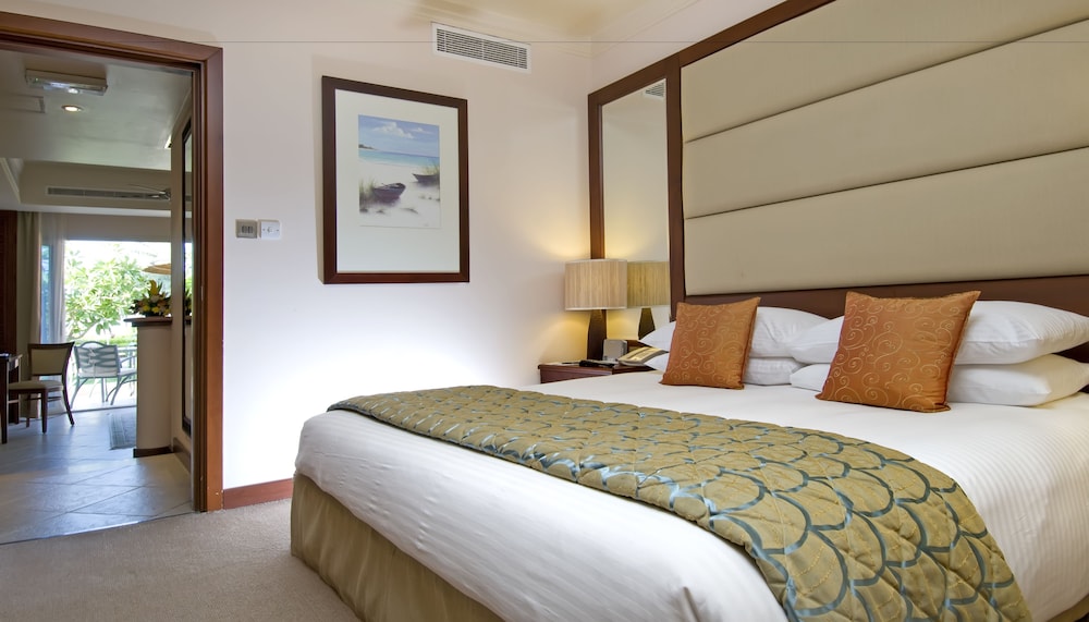Executive Club Room photo 2