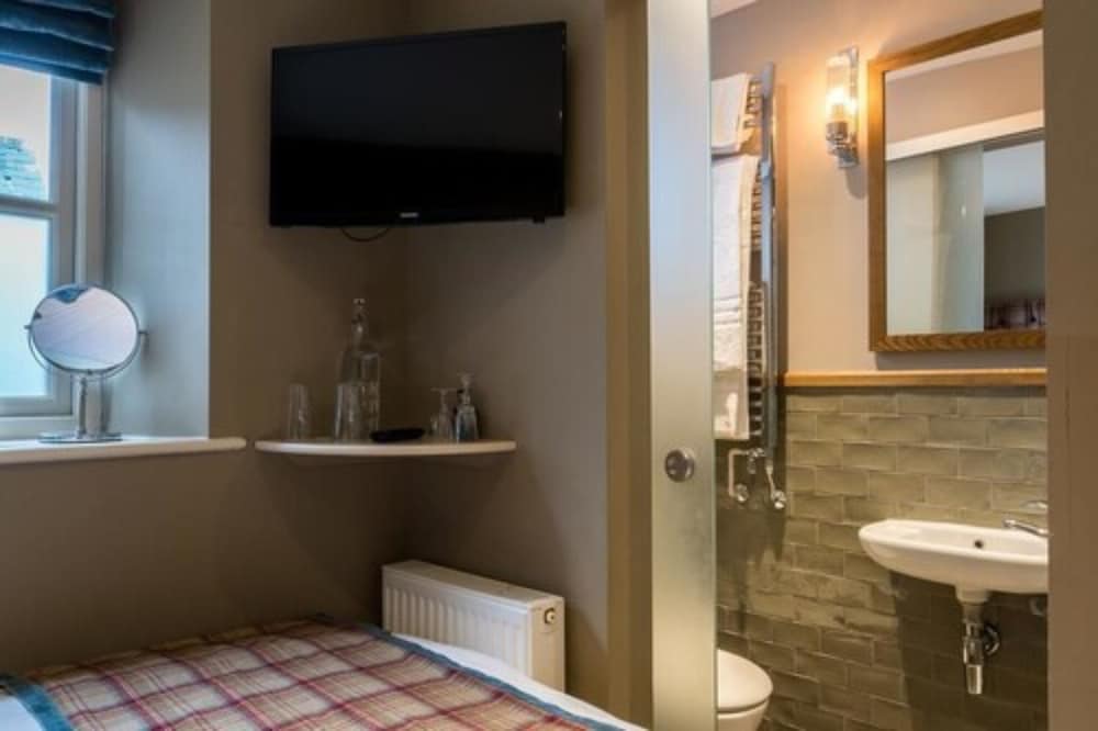 Small Boutique Double Room - Stuart House photo 2