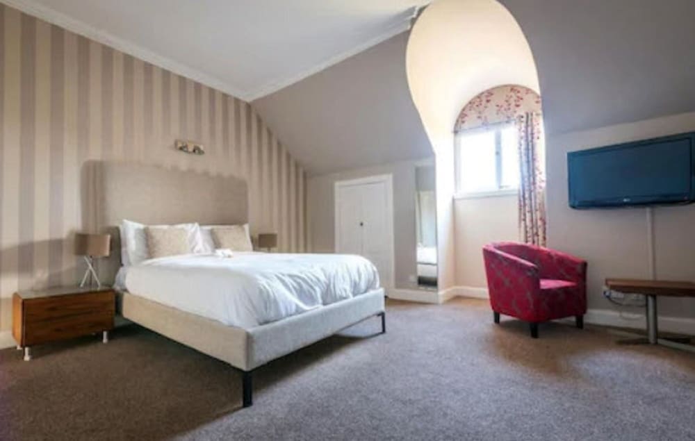 Standard Double | One Double bed photo 1