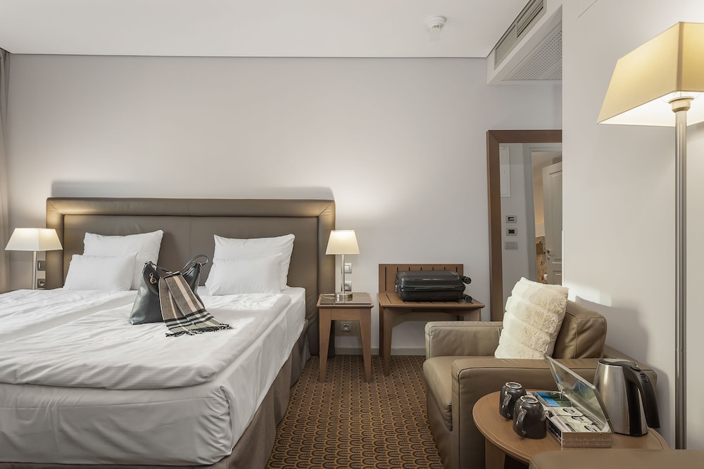 Family Suite, 2 Bedrooms, 2 Bathrooms
