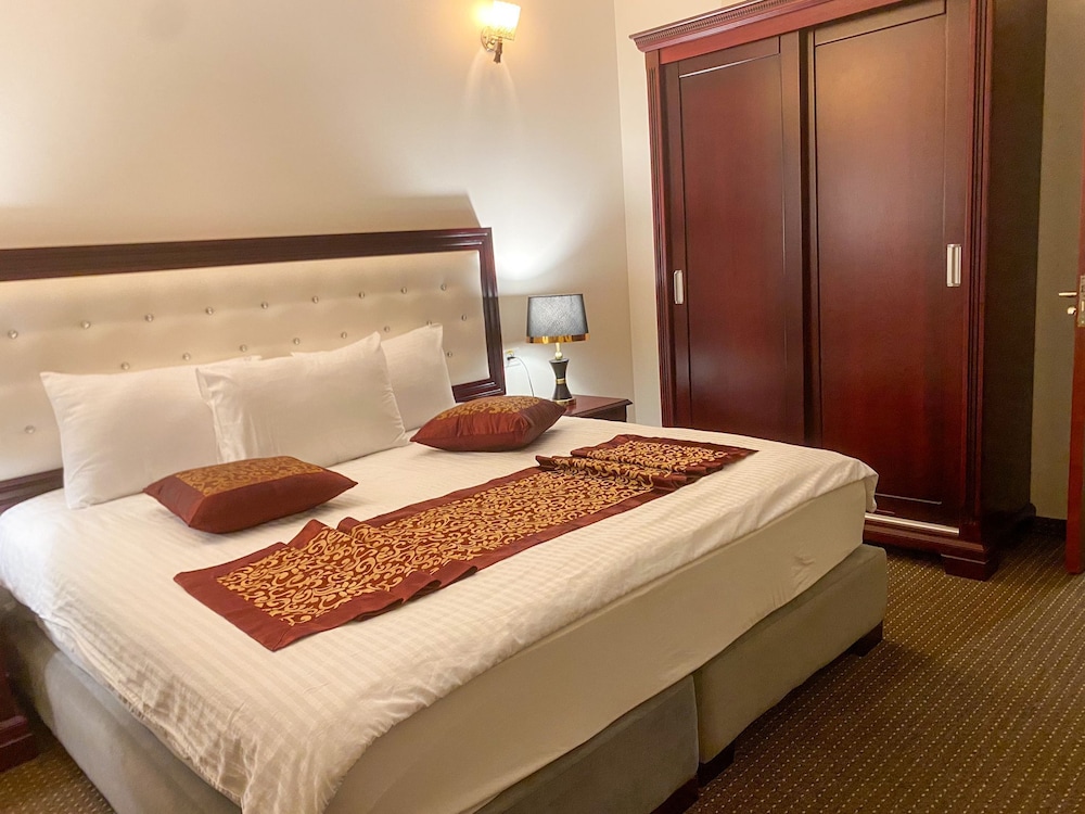 Suite, 1 Bedroom, City View photo 2