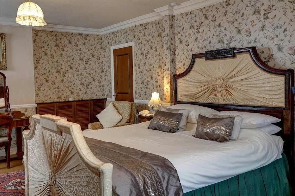 Standard Double Room photo 2