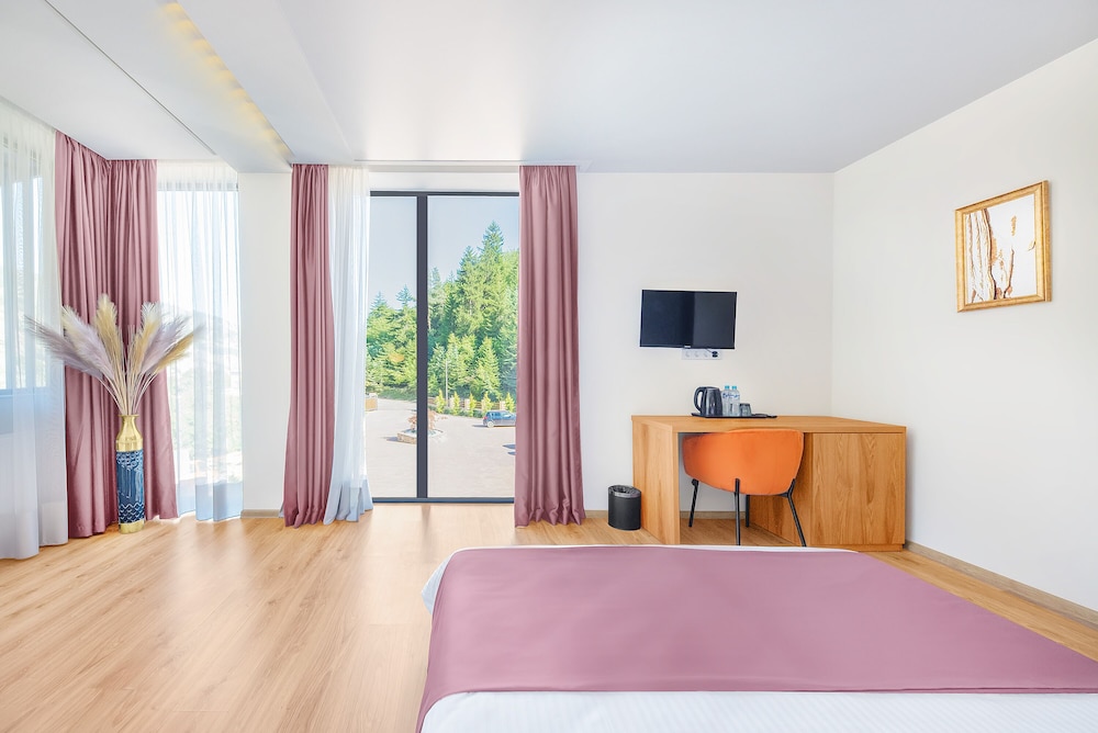 Superior Room, Multiple Beds photo 2