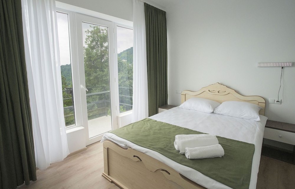 Economy Double Or Twin Room