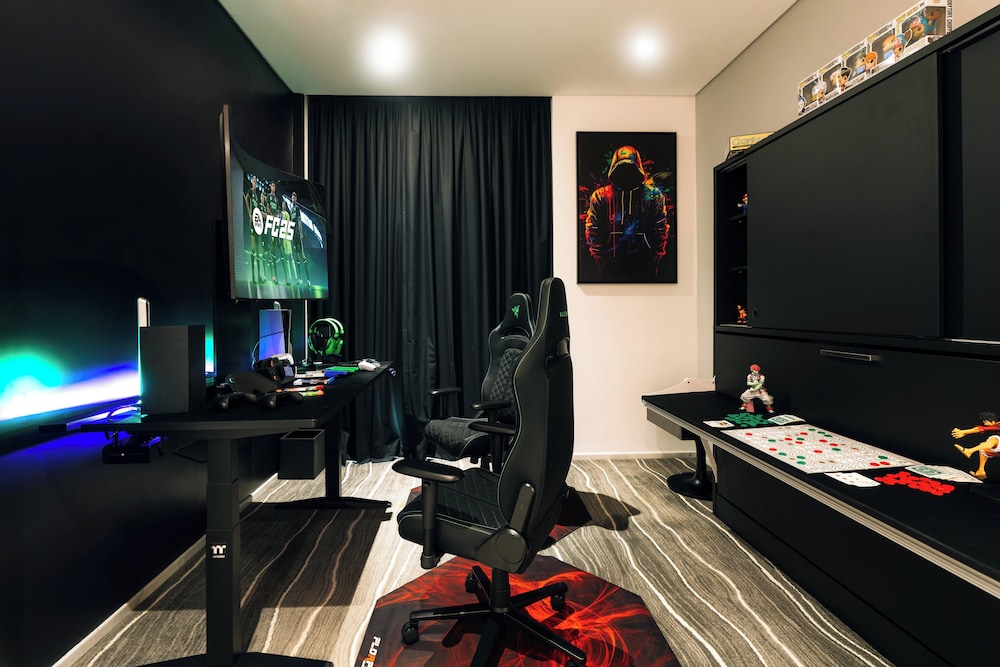 Suite, 1 Twin Bed (Gaming Suite)