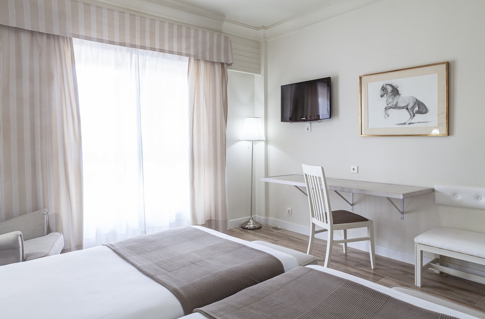 Standard Single Room - Photo 1