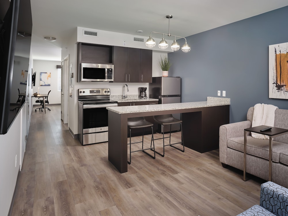 ADA Double Queen Suite photo 1