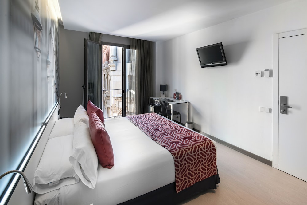 Double Room, Balcony (Single use) photo 3