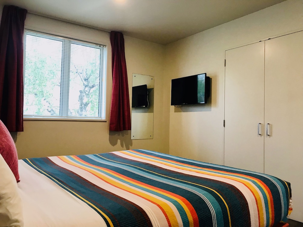 Deluxe Apartment, 2 Bedrooms, Non Smoking, Jetted Tub