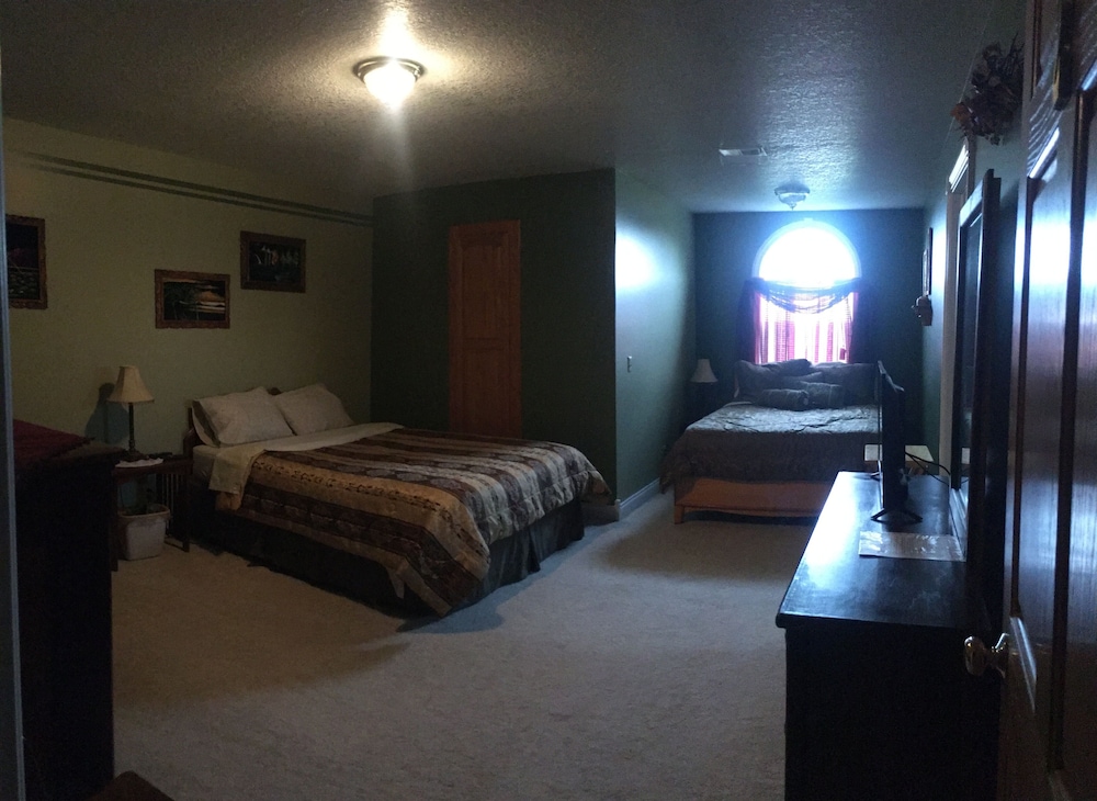 Deluxe Room, Multiple Beds