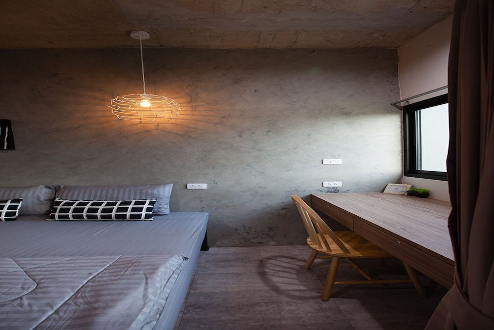 Suite - Photo 4