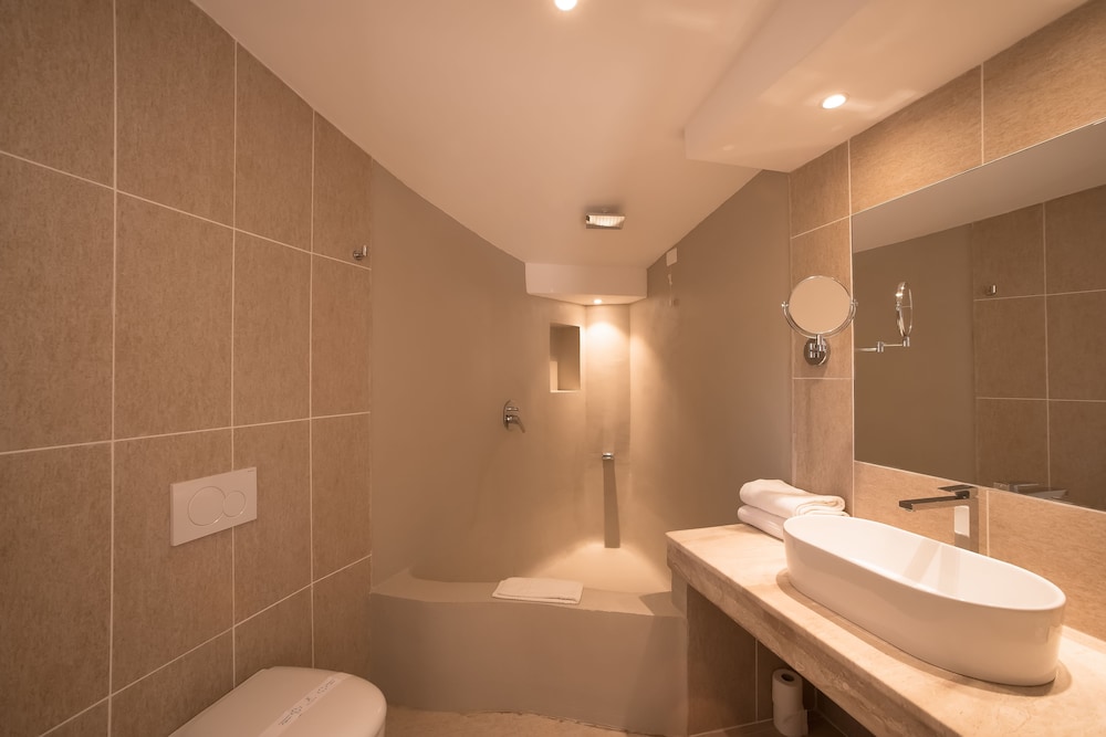 Family Quadruple Room, Multiple Beds, Sea View - Photo 6