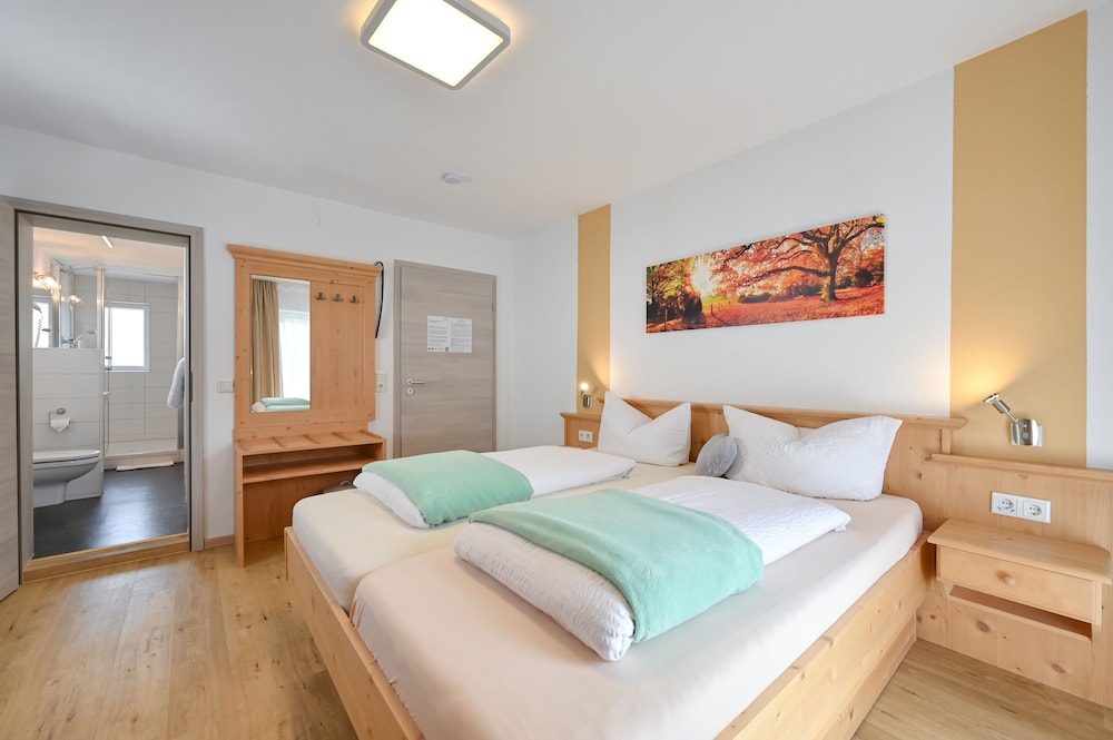 Double Room, Balcony - Photo 1