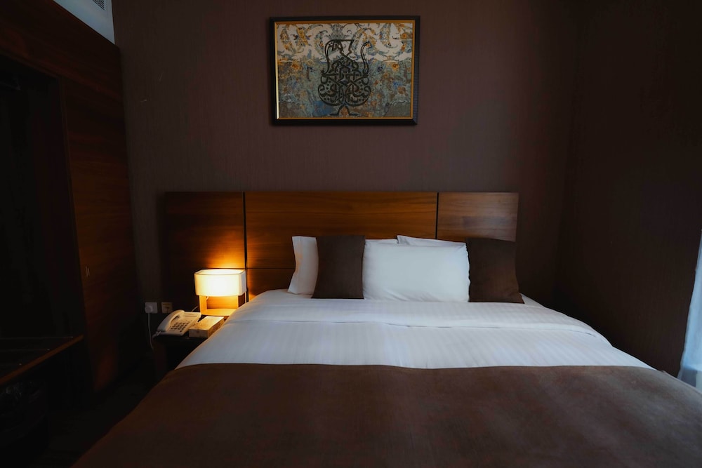 Deluxe Double Room - Photo 5