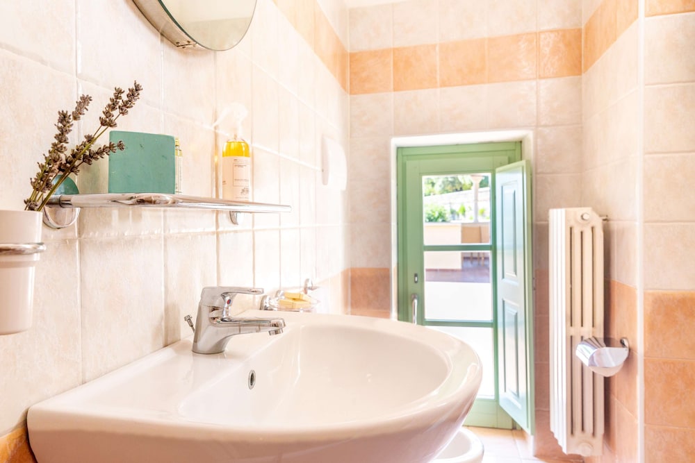 Premium Apartment - Photo 19