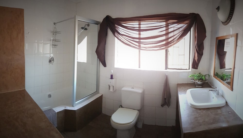 Family Apartment photo 2