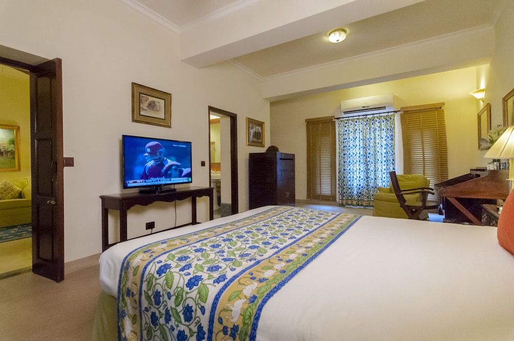 Premium Suite, 1 Double Bed, Garden View photo 1
