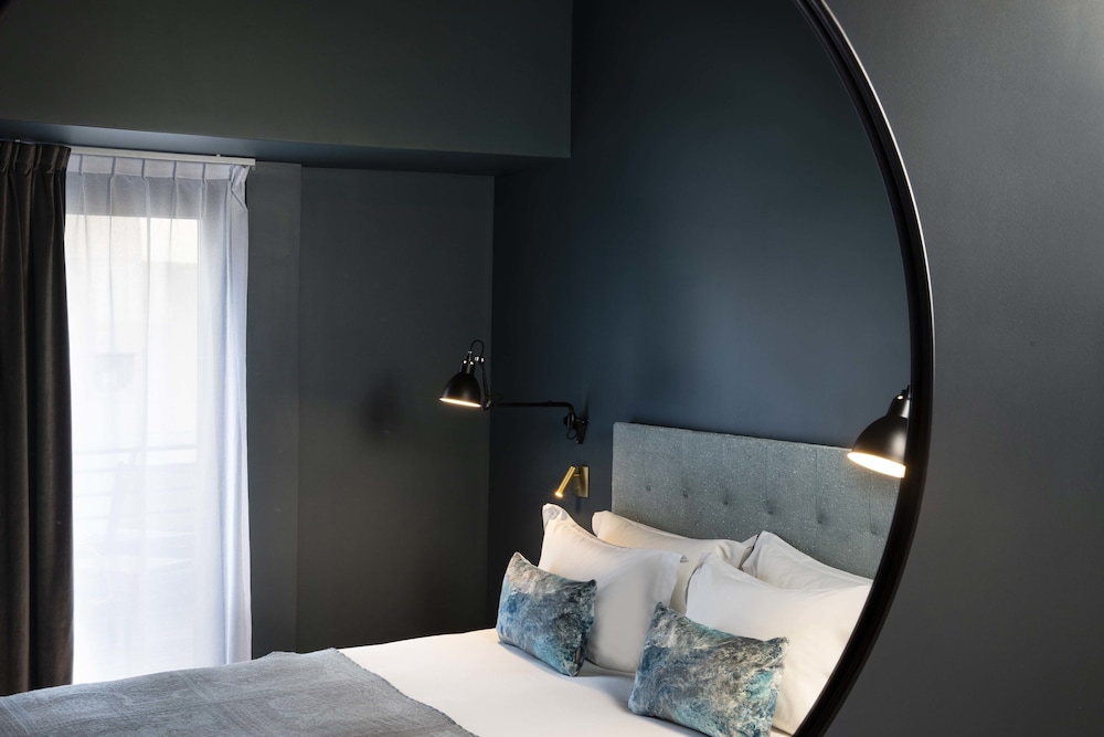 Duplex, 2 Bedrooms, Terrace thumbnail 5