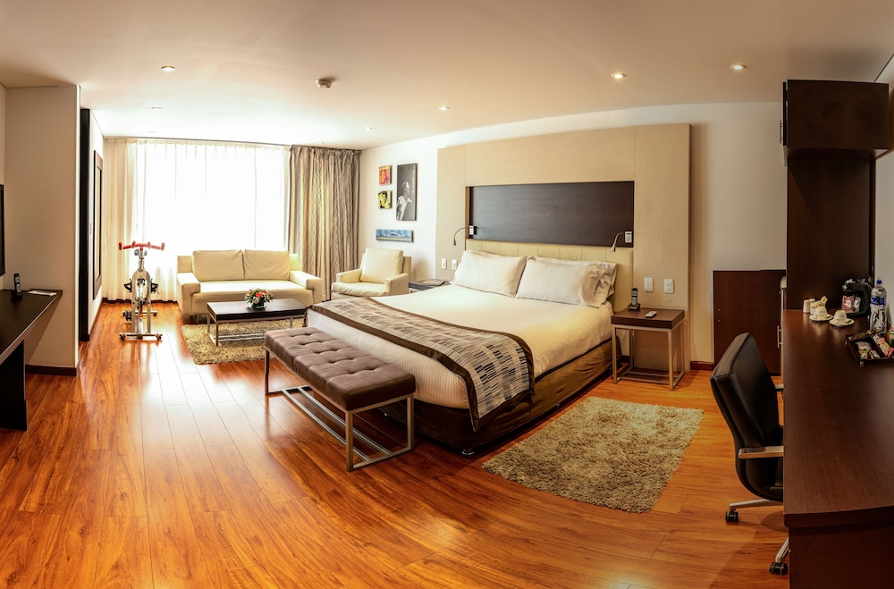 Suite - Photo 4