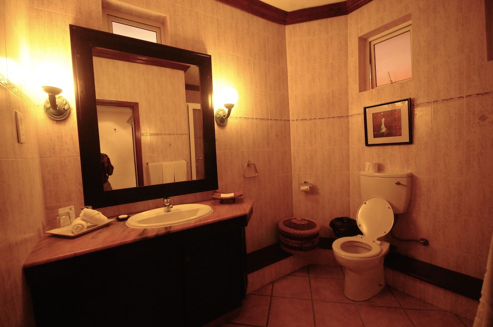 Standard Room - Photo 12