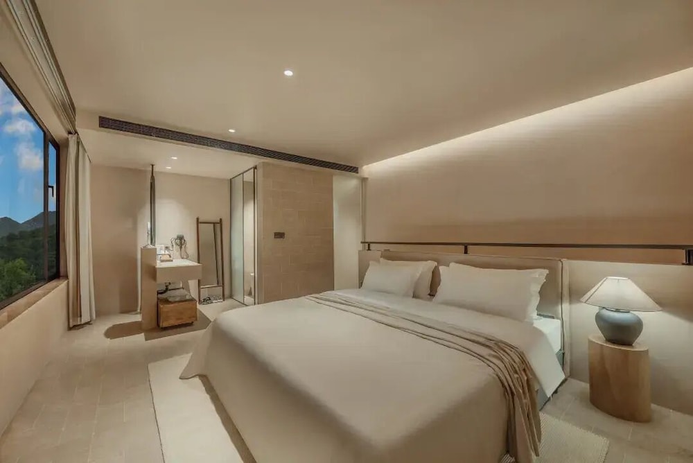 Economy Double Room, Courtyard View photo 2