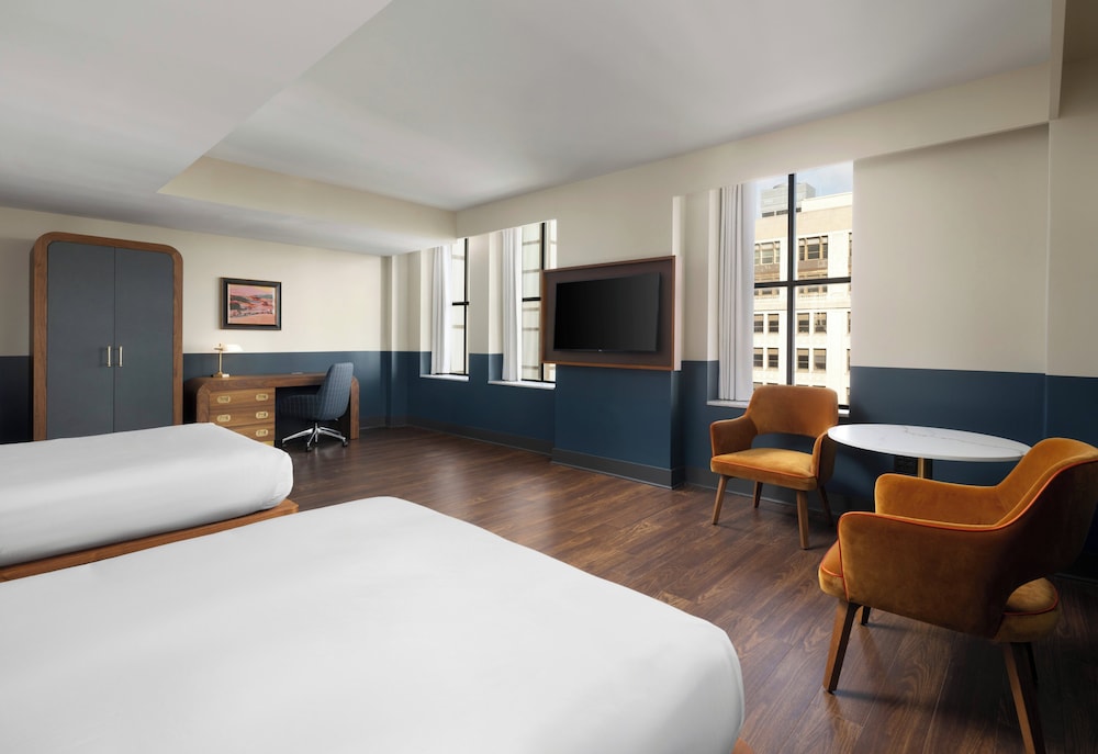 Premium Room, 2 Queen Beds, City View (High Floor) - Photo 1
