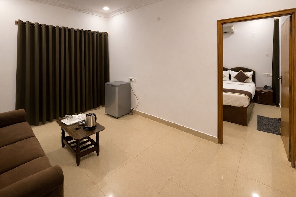 Deluxe Room, Balcony