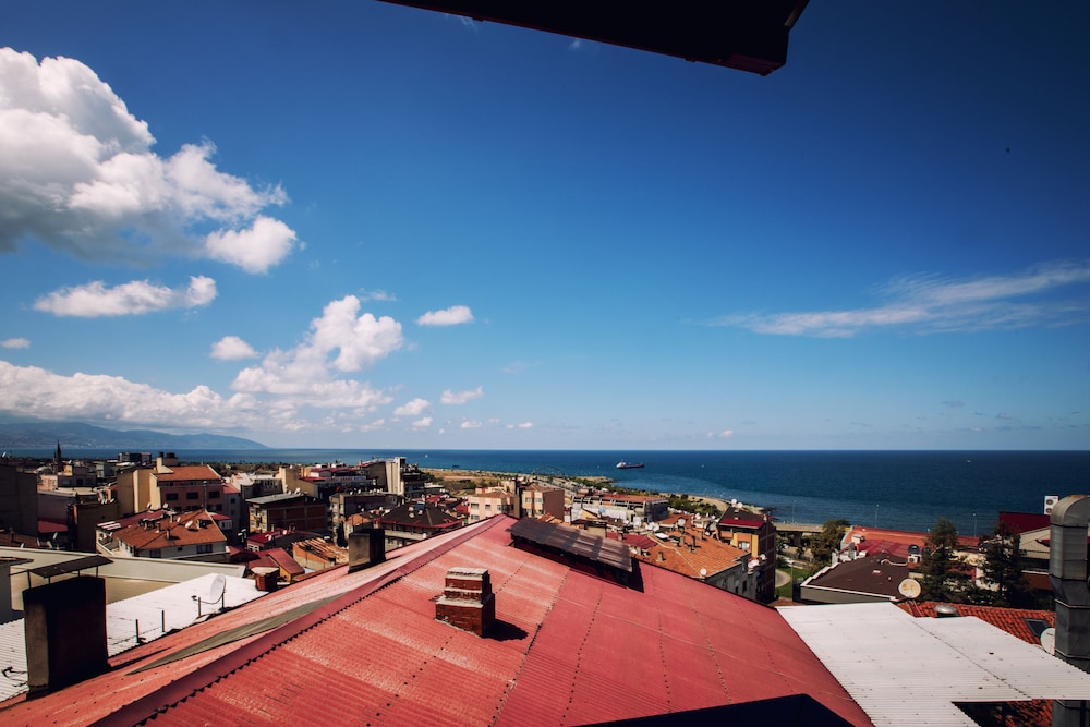 Deluxe Suite, 2 Bedrooms, Balcony, Sea View photo 1