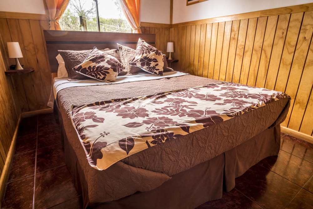 Deluxe Cabin, 2 Bedrooms photo 2