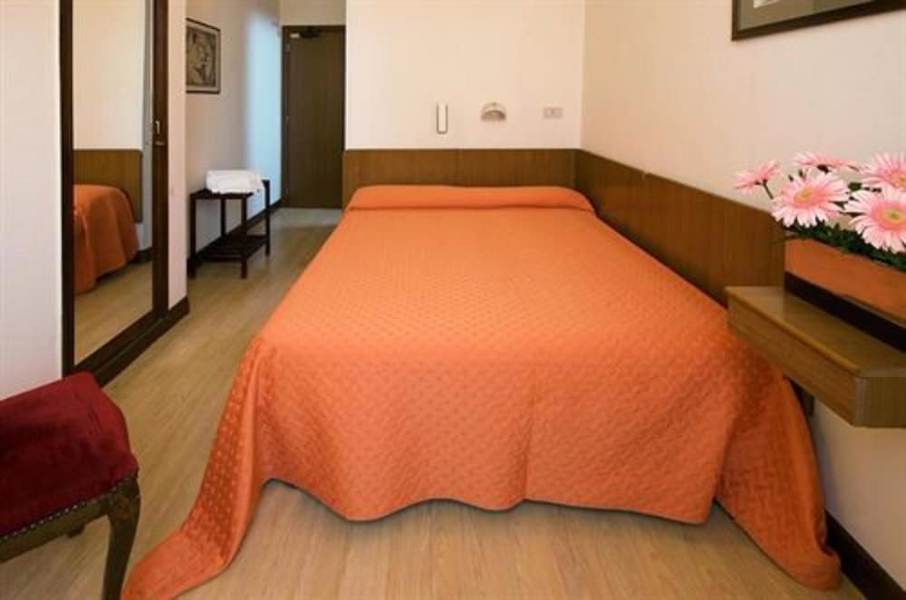 Double Room Single Use photo 3