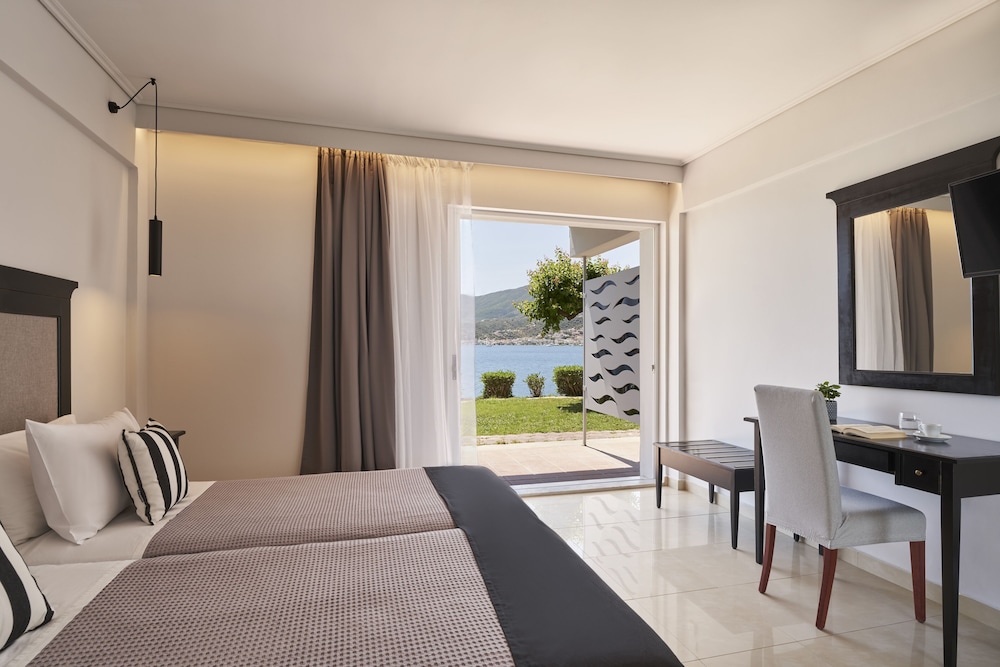 Executive Room - Photo 4