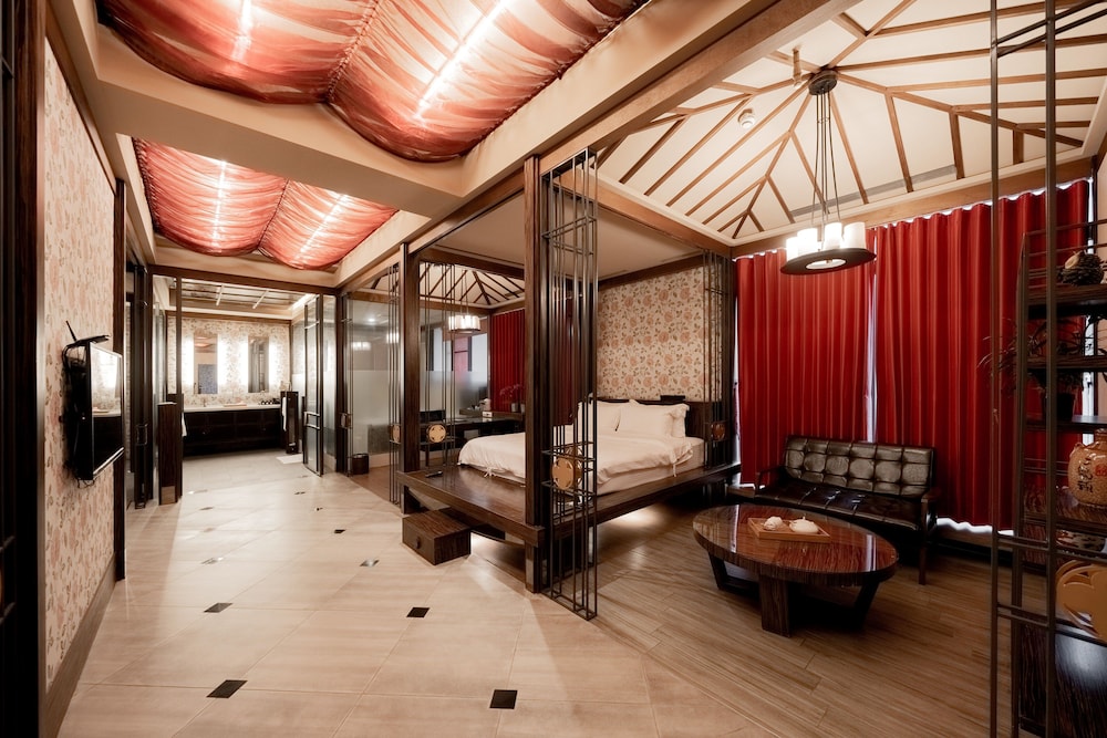 Deluxe Quadruple Room photo 3