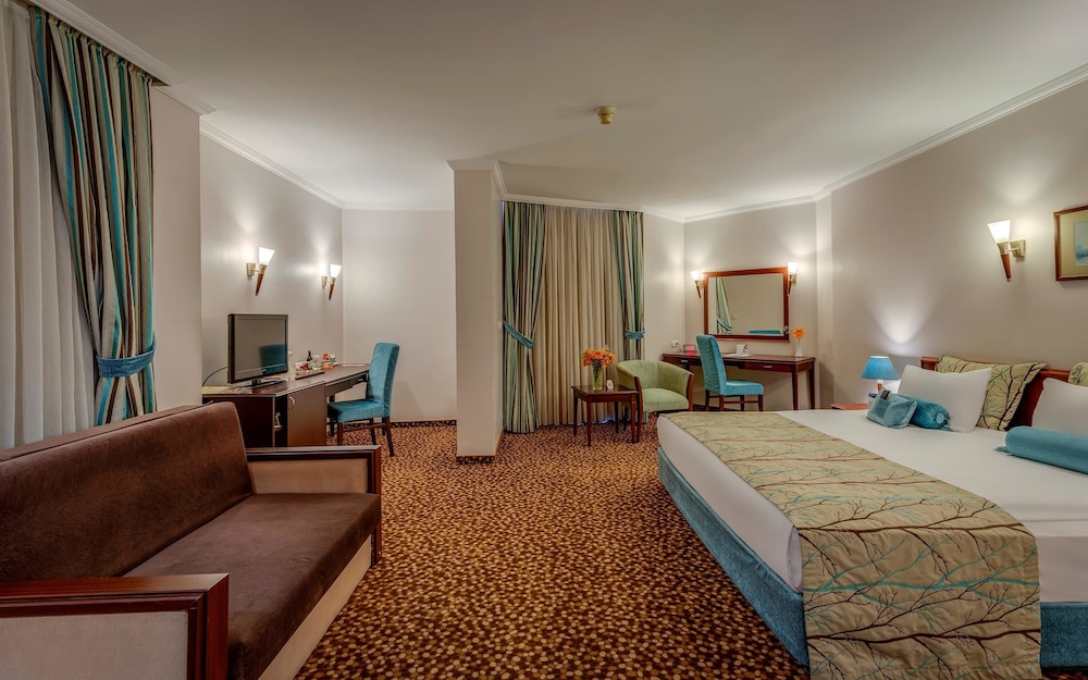 Junior Suite, 1 King Bed, Balcony, View