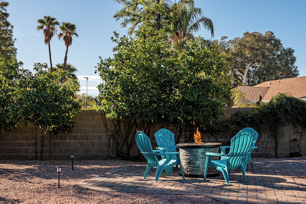 Desert Art Deco Home w Pool, Billede 27