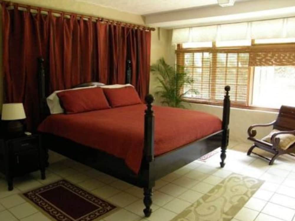Comfort House, 4 Bedrooms photo 2