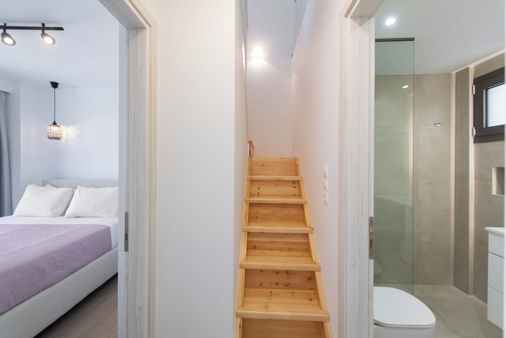 Deluxe Duplex, 2 Bedrooms, Non Smoking, 2 Bathrooms photo 1