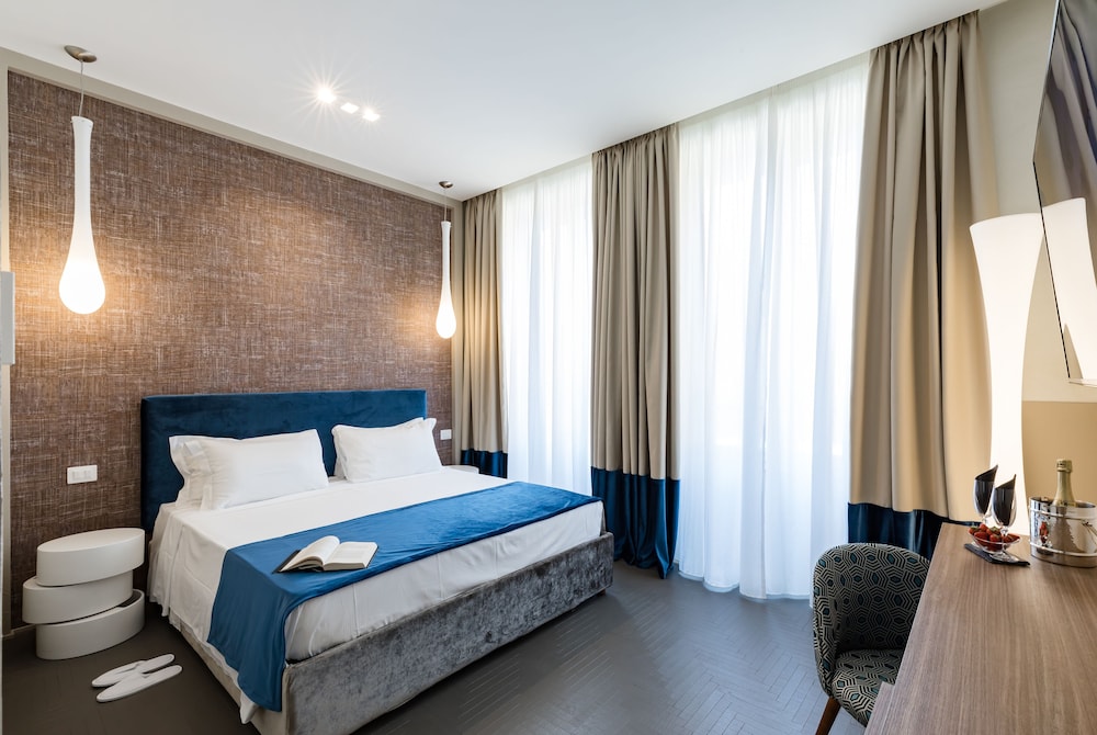 A World Aparts - Barberini Boutique Hotel (via Barberini 68) photo 1