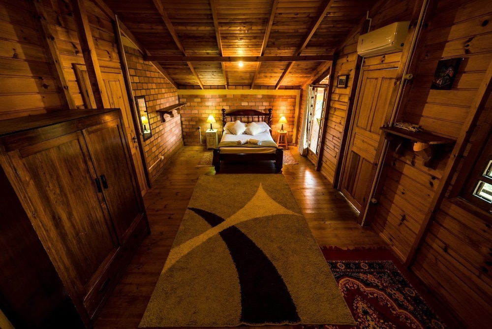 Premier Bungalow, Multiple Beds photo 1