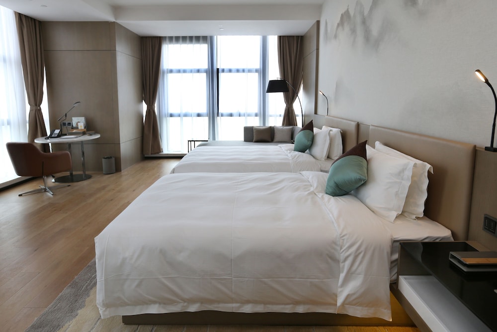 Executive Room, 2 Twin Beds photo 1